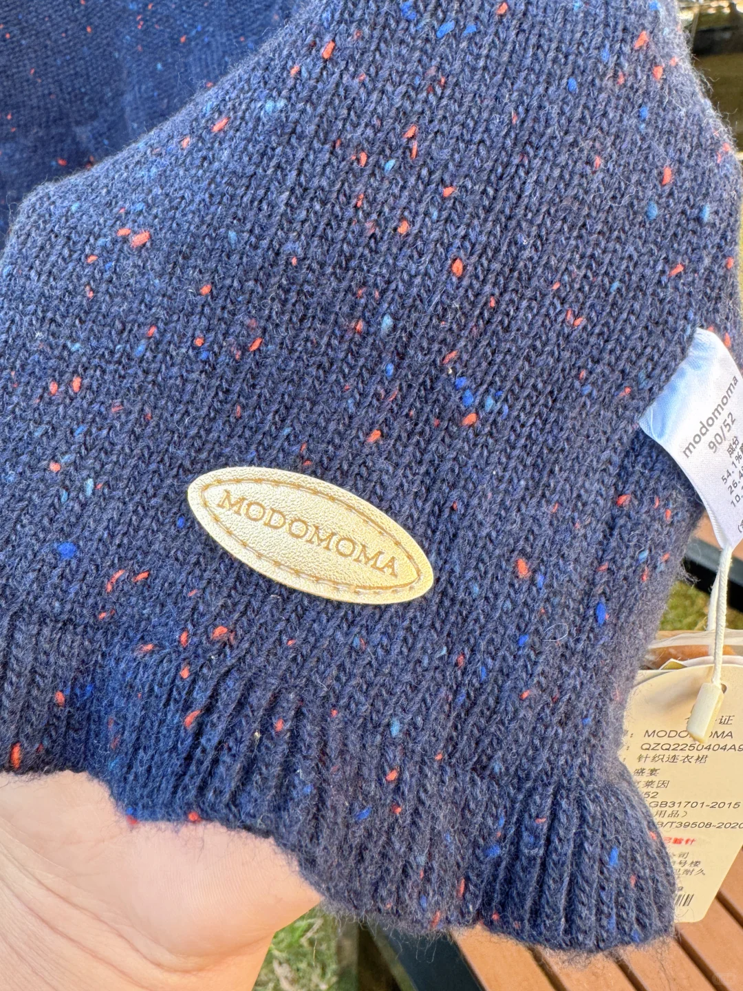 圣诞氛围被这条小裙子拿捏了🎄