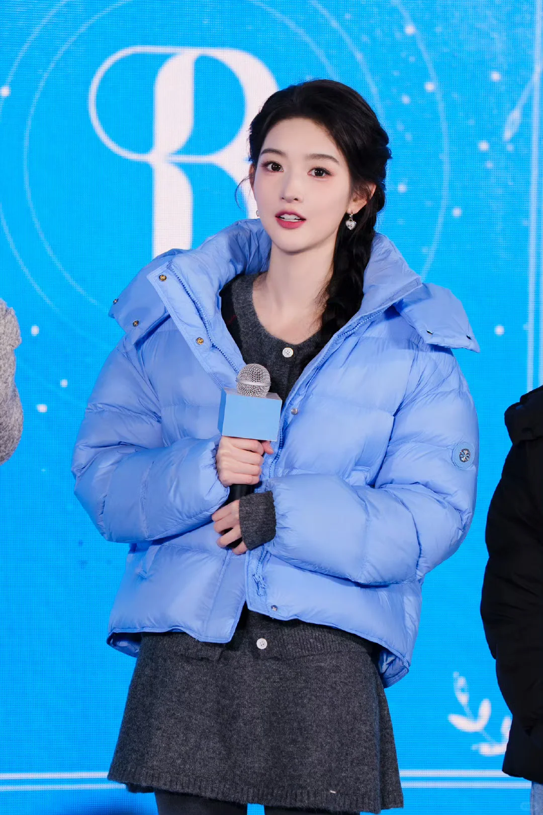 光是氛围感的尽头～人间天使王玉雯