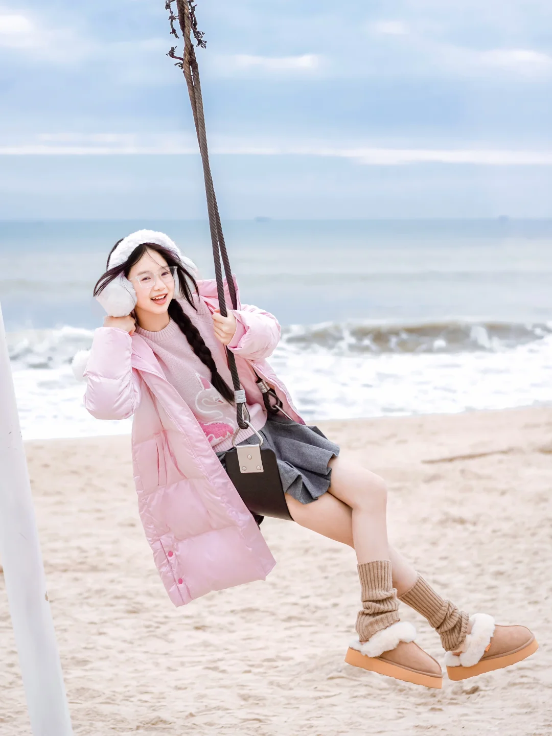 戴眼镜也很可爱的姐姐～