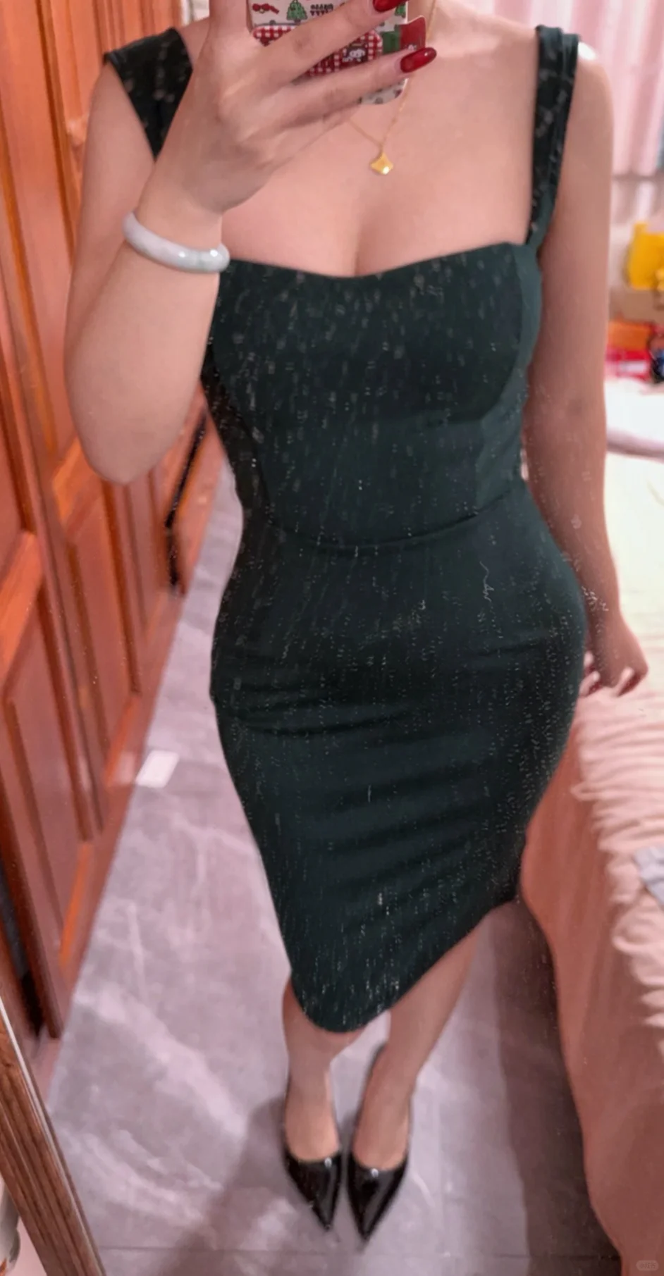 穿上就是焦点！这条裙子！