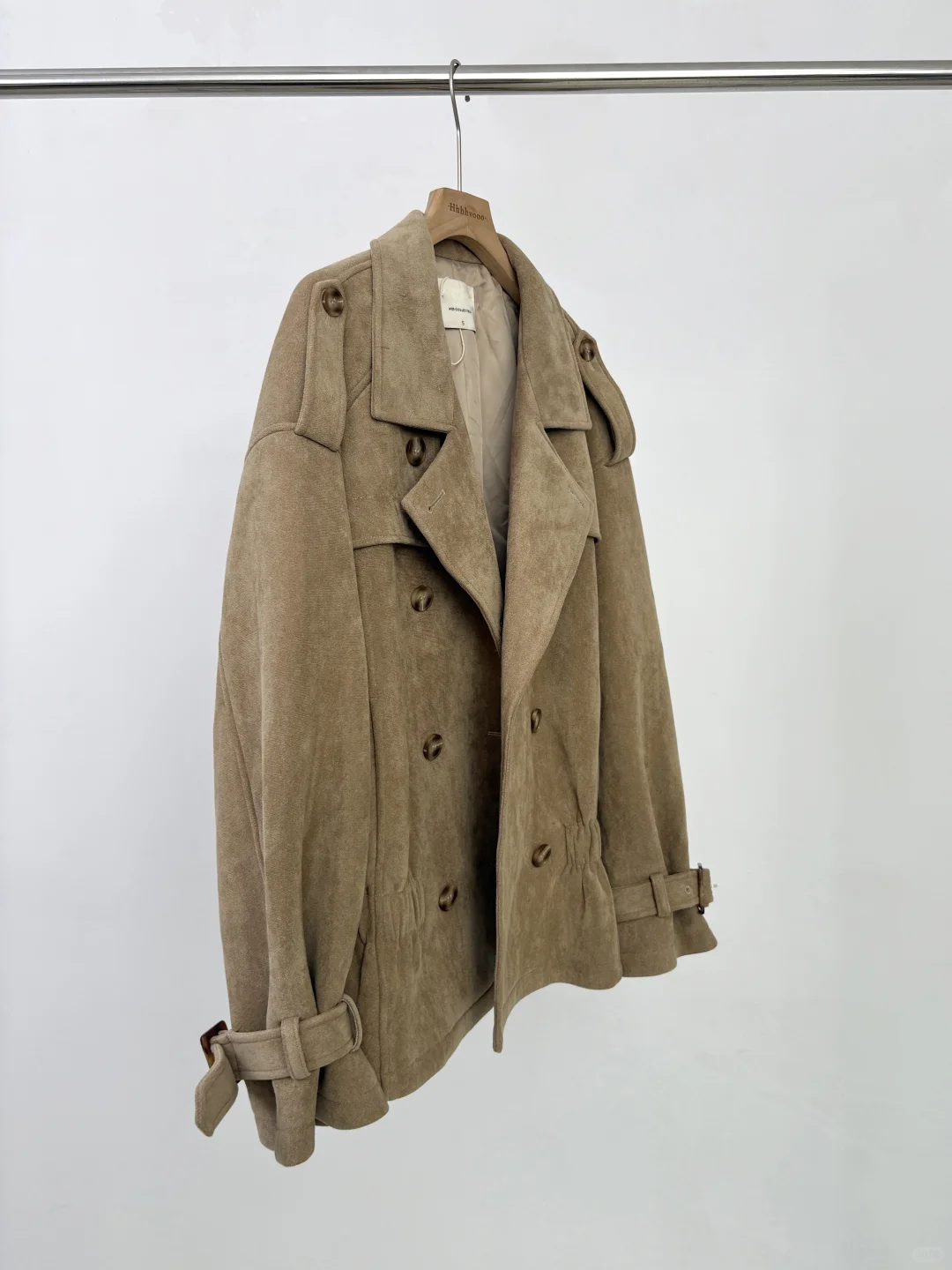 捡漏！大厂版衣，复古风收腰设计感绒外套女