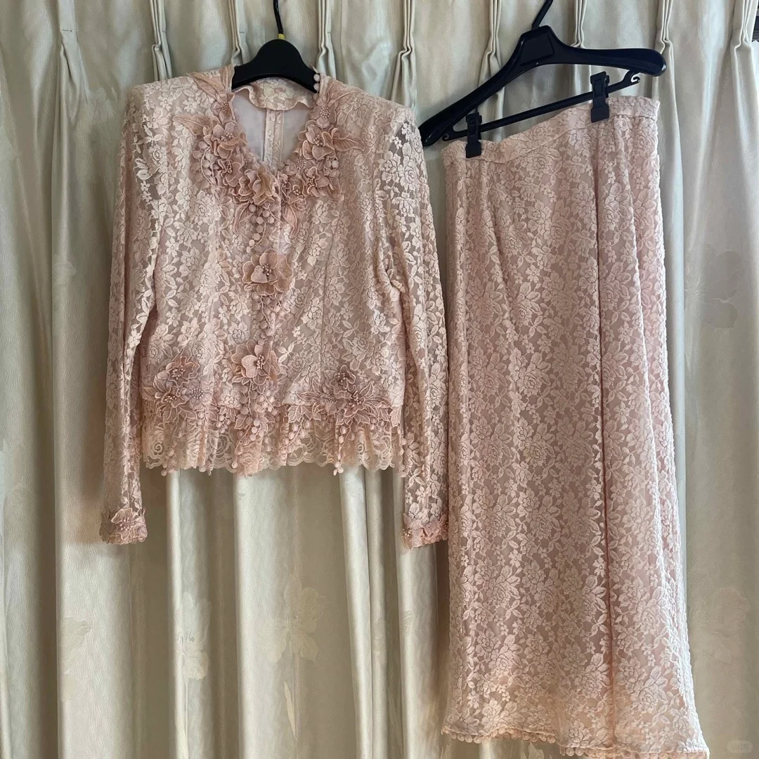 vintage日产立体花朵蕾丝套装 上衣