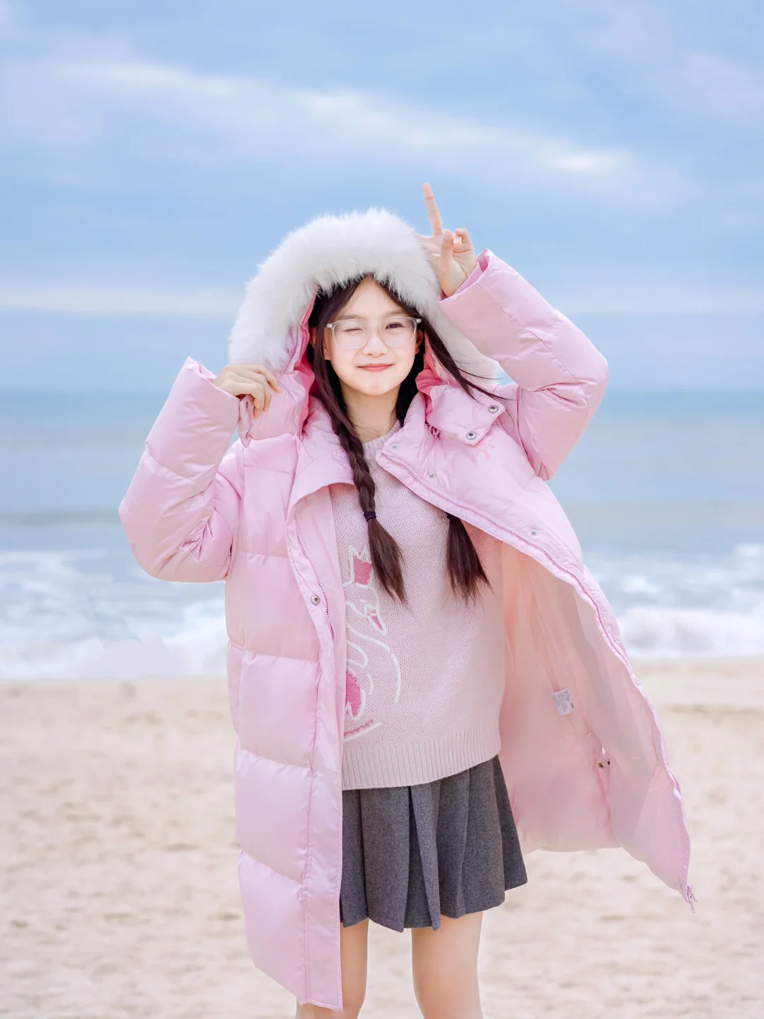 戴眼镜也很可爱的姐姐～