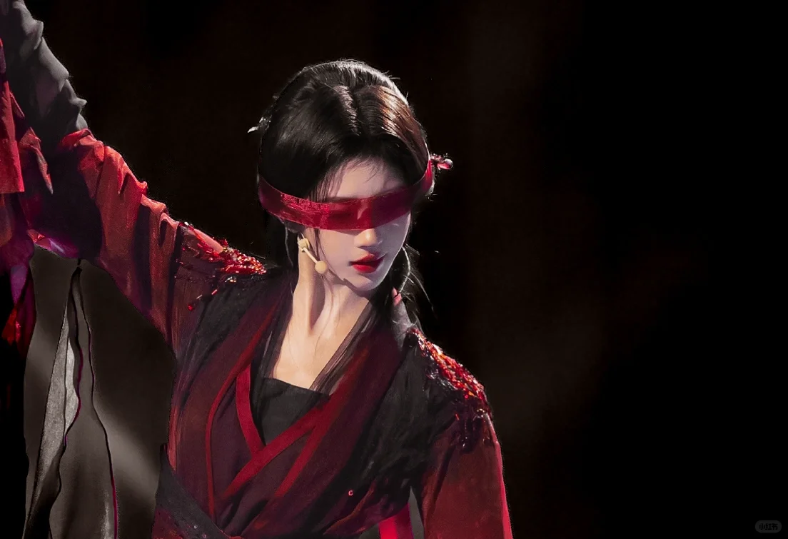 谁懂蒙眼的这个造型