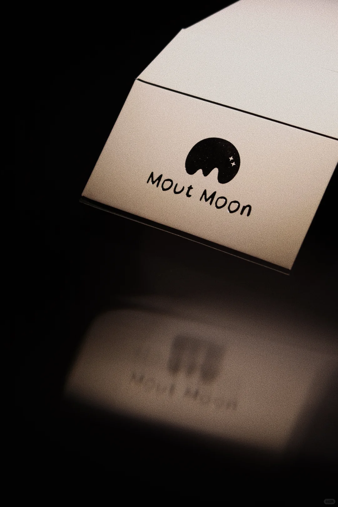 打破冬日沉闷，秋冬穿搭“小心机”。