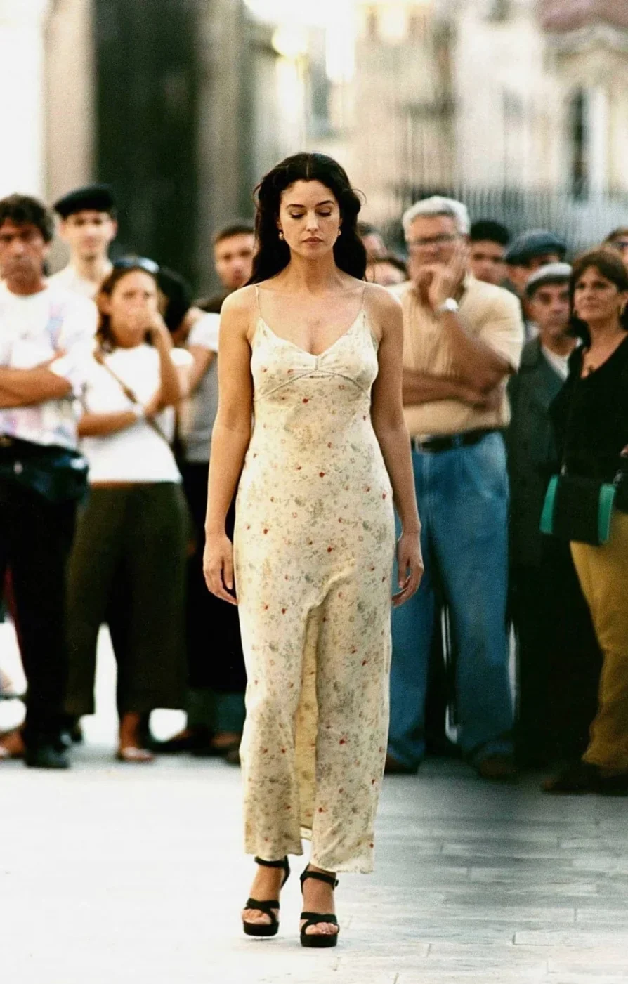 意式美人｜莫妮卡贝鲁奇骨子里的风格与张力