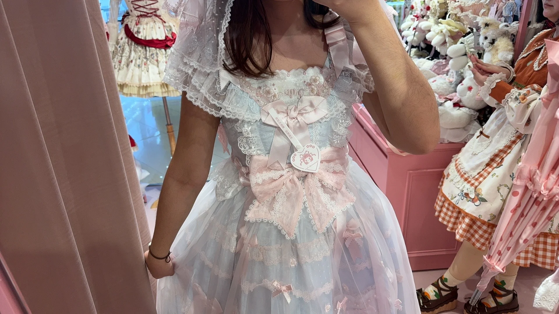 花与珍珠匣沈阳吾悦广场店线下快闪店开业了