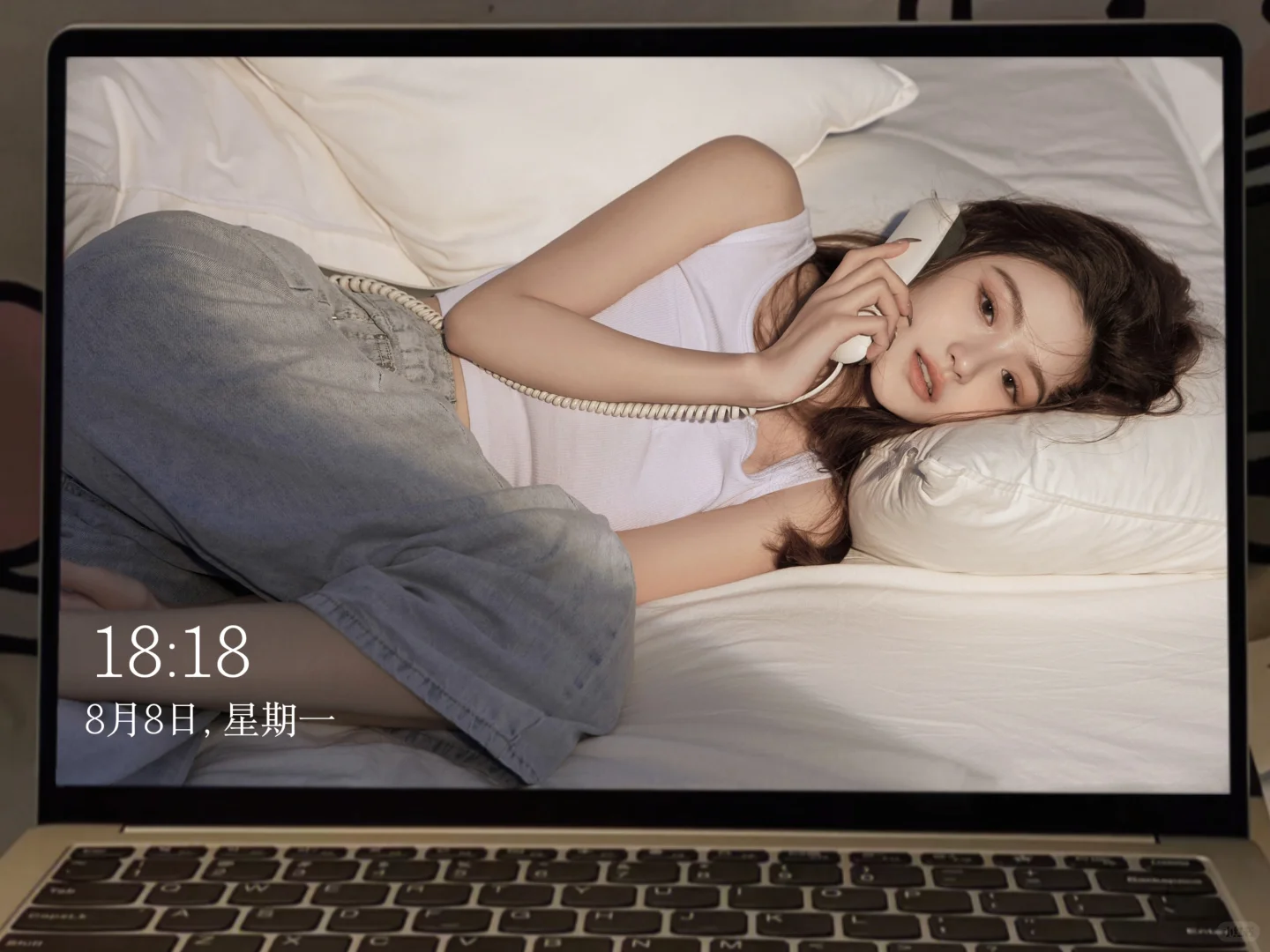 电脑壁纸8K超清横屏美女壁纸