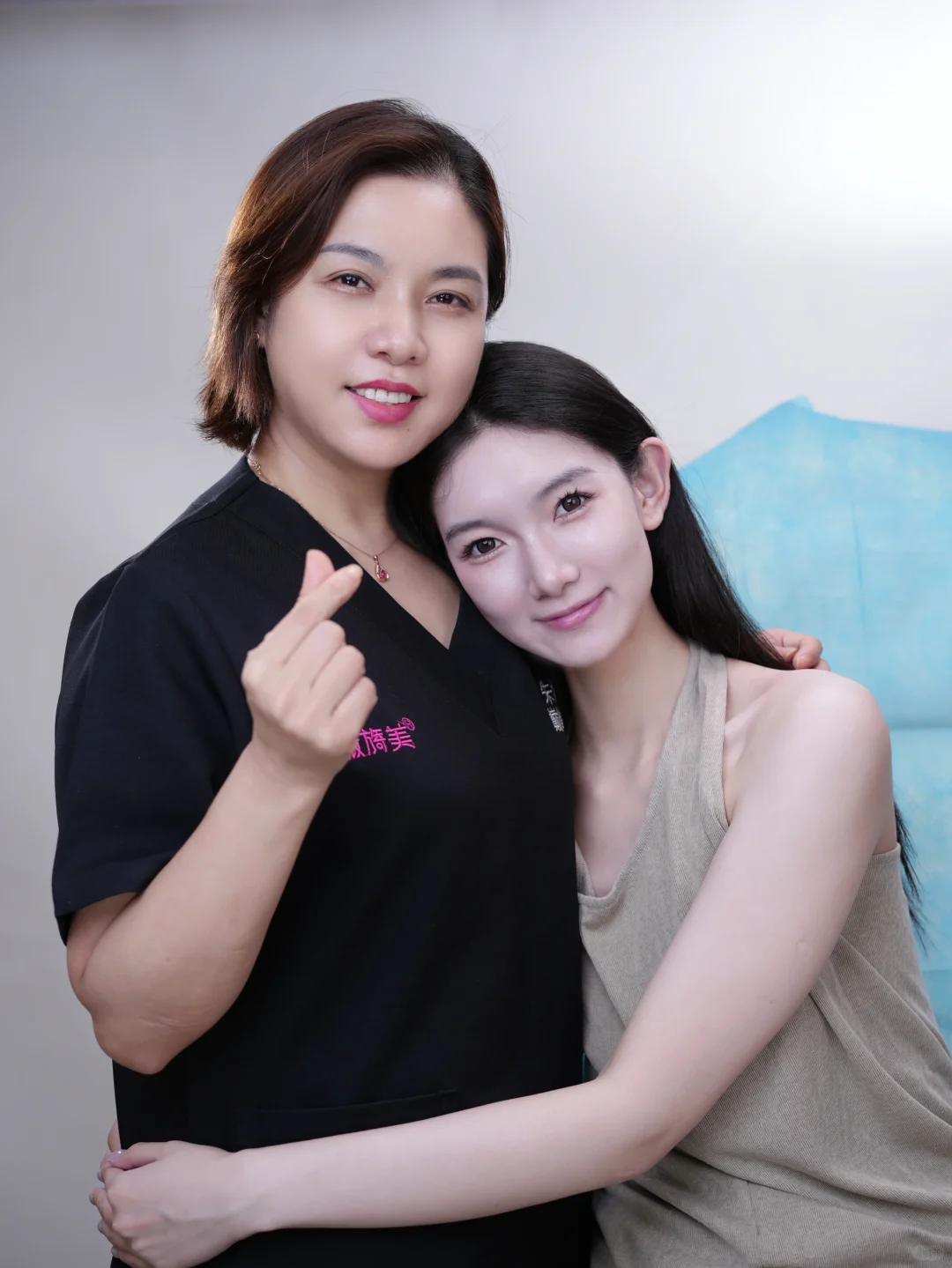 喜欢和漂亮宝宝合照