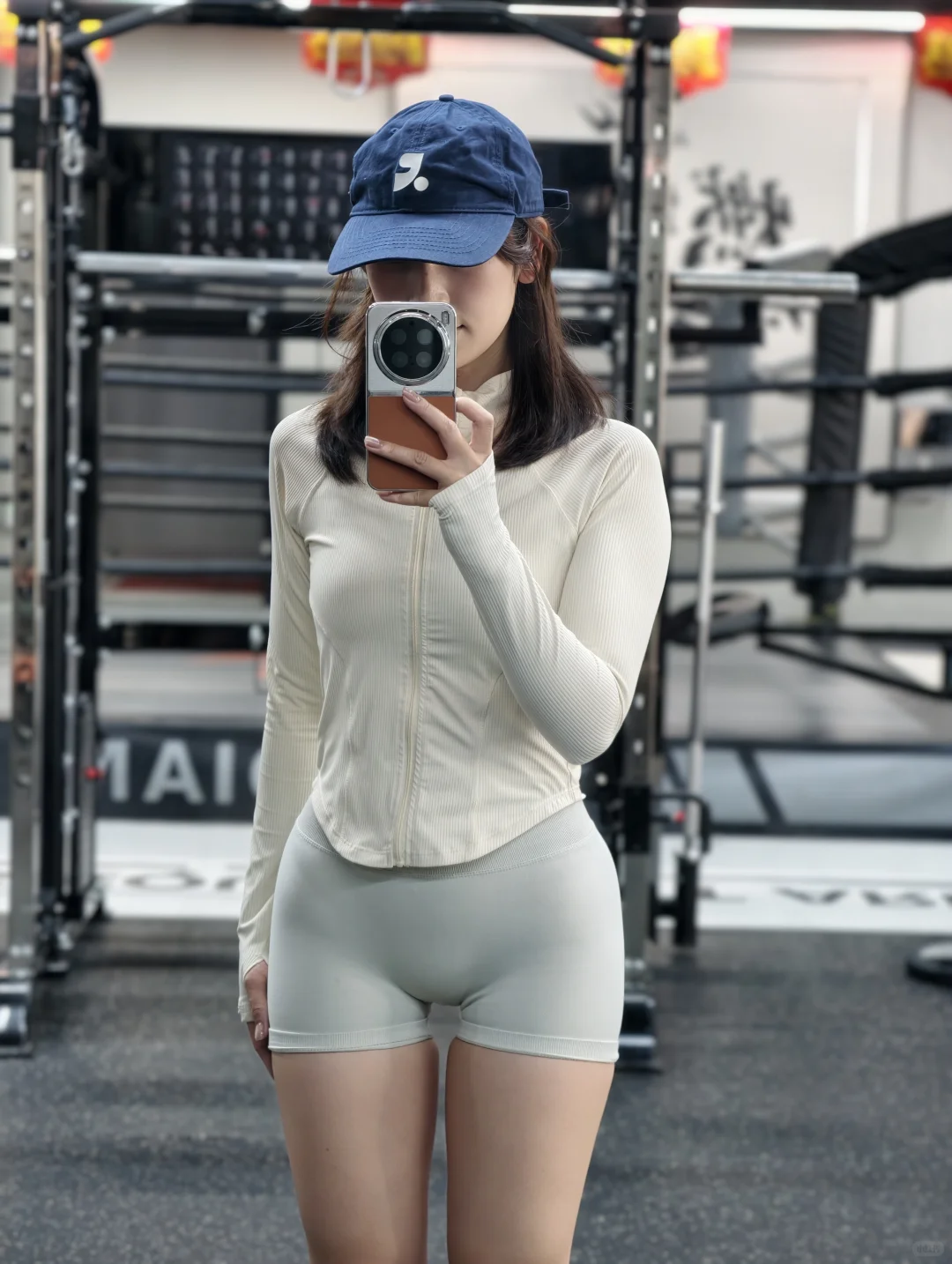 低饱和健身穿搭