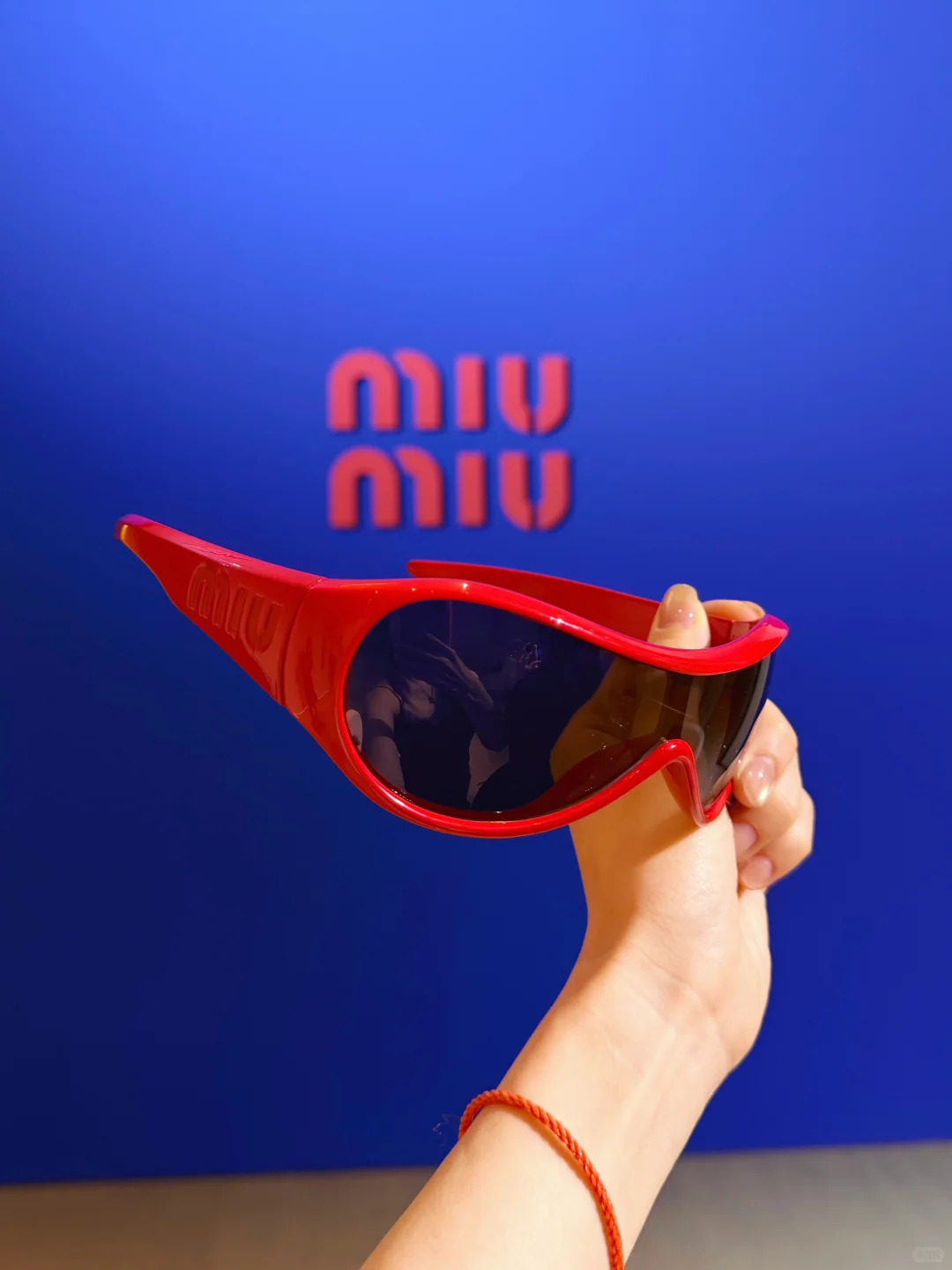 👯俺终究还是穿上了miumiu围裙！