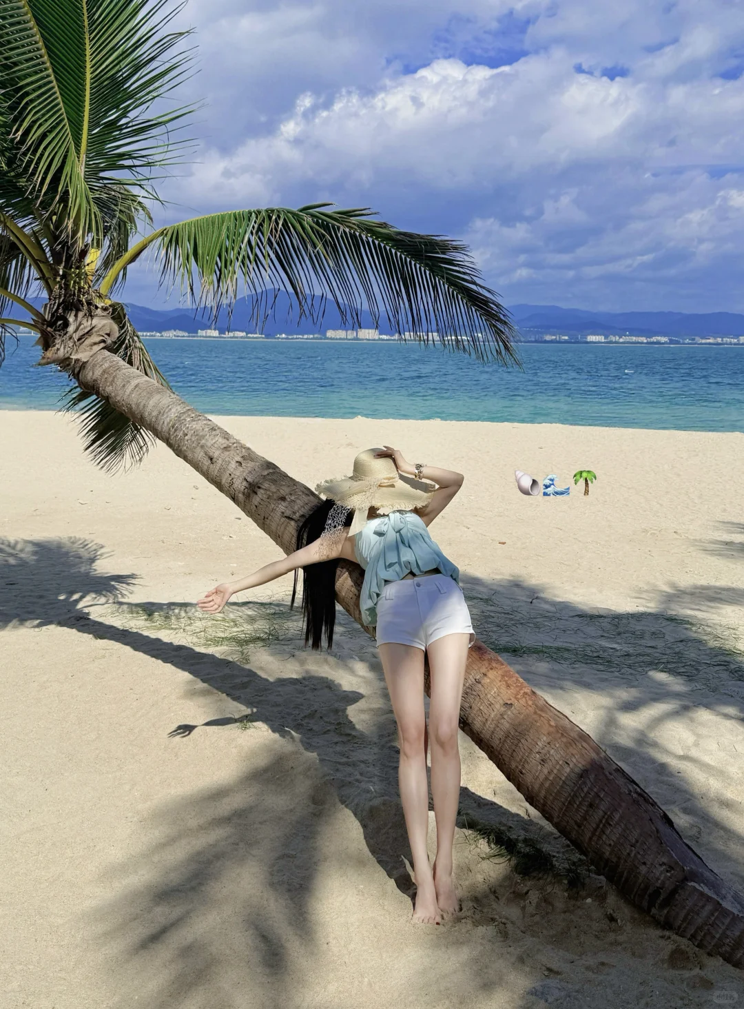 分享自然不露脸海岛拍照姿势&超出片穿搭🩵