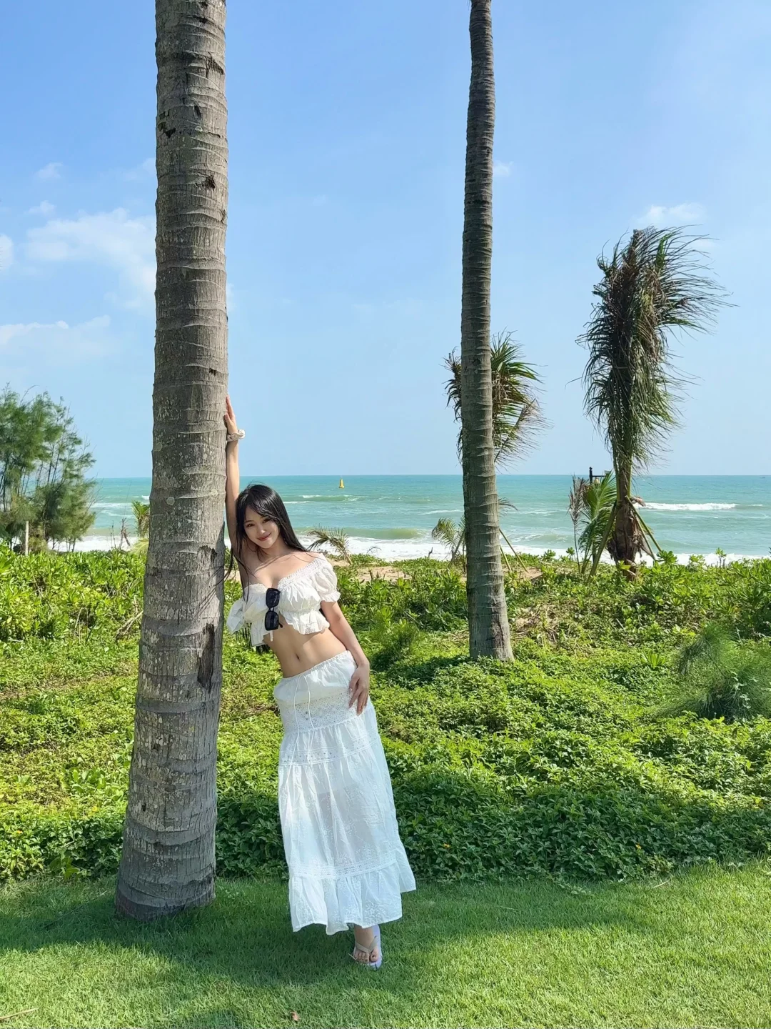 分享自然不露脸海岛拍照姿势&超出片穿搭🩵