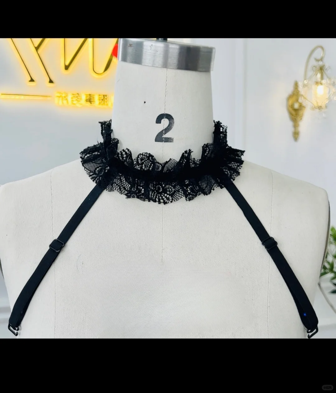 退坑lanyi胸衣
