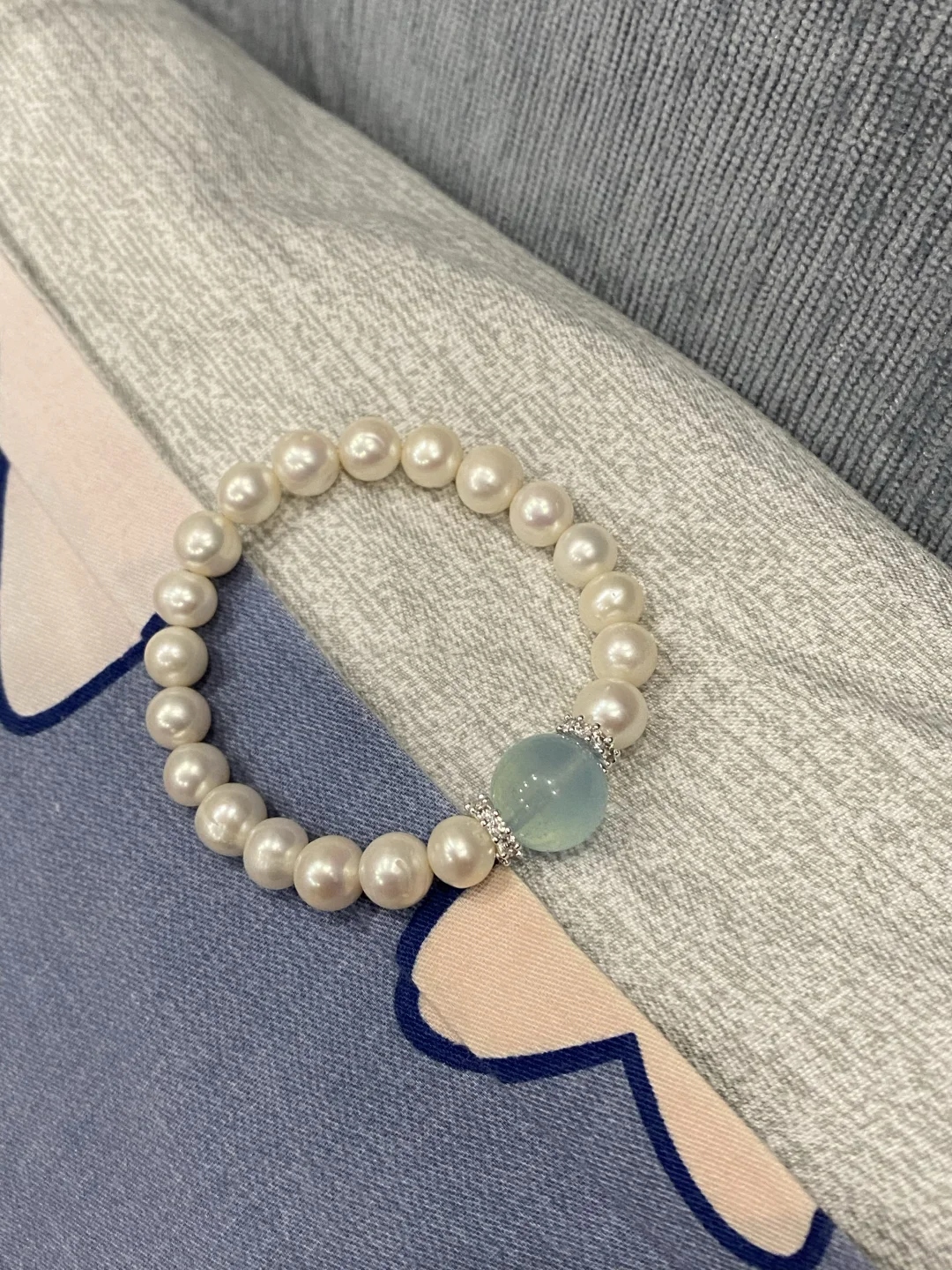 出天然珍珠配海蓝宝