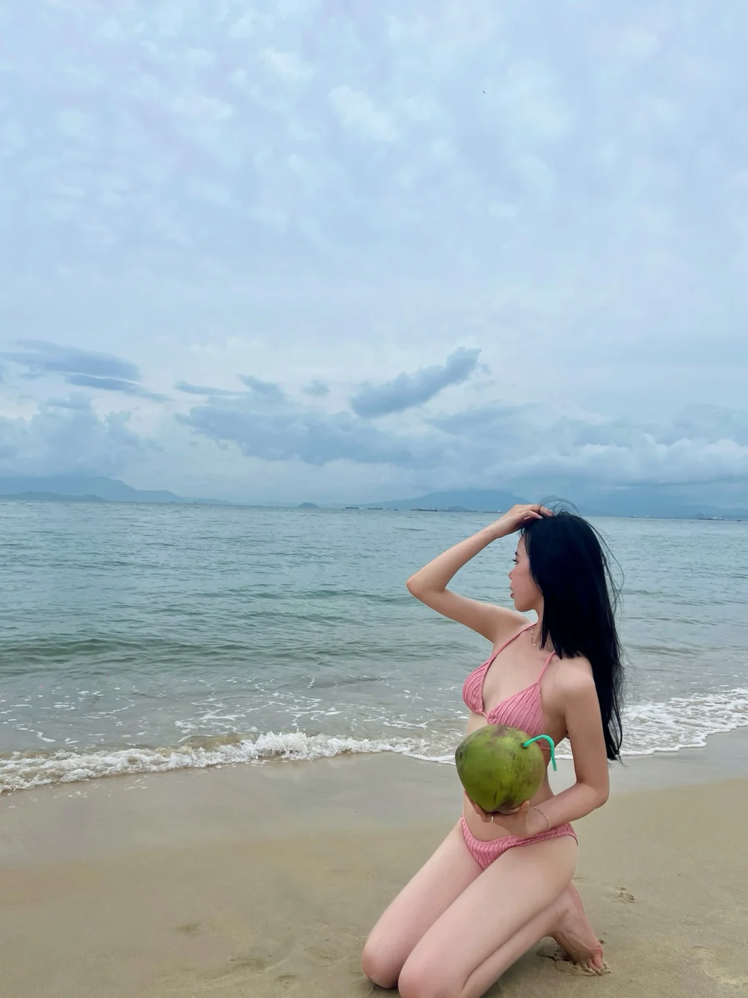 🤳存一些海边比基尼拍照姿势👙