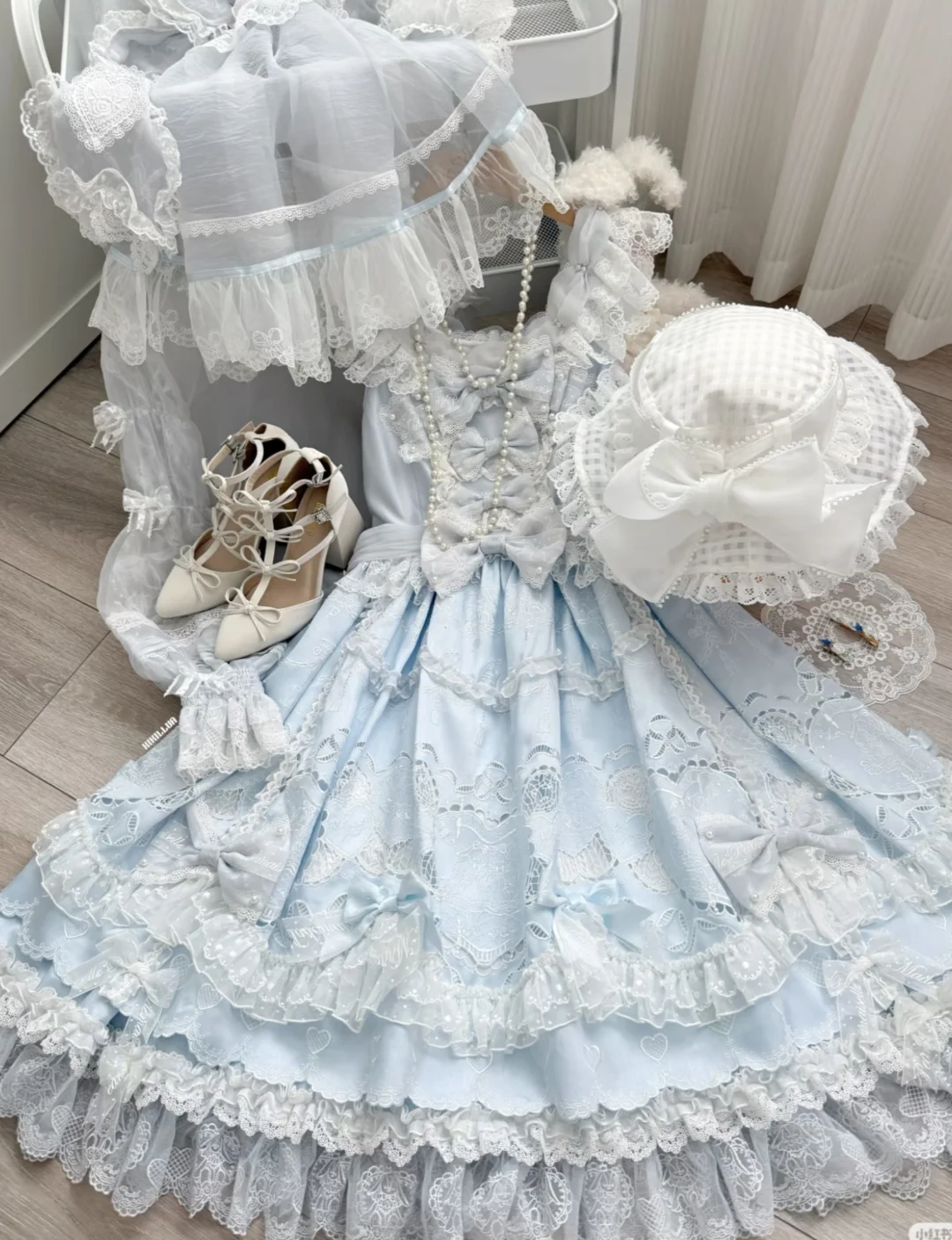 花匣新品 蕾丝人形