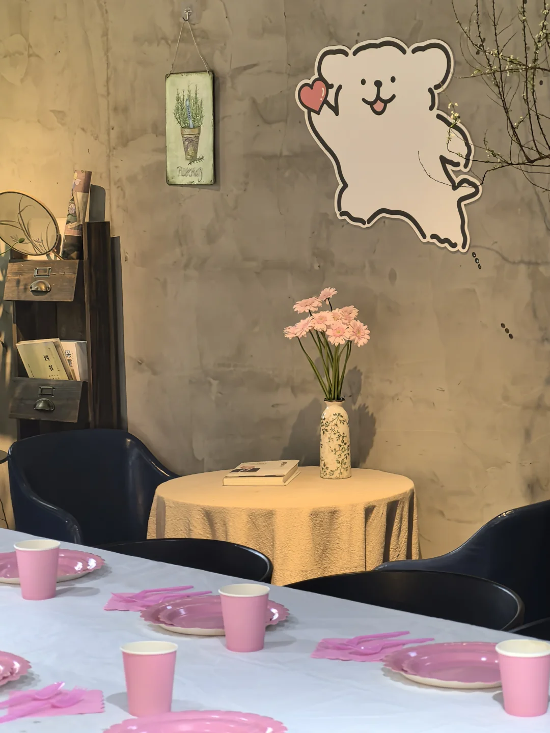 女孩的生日布置〡线条小狗