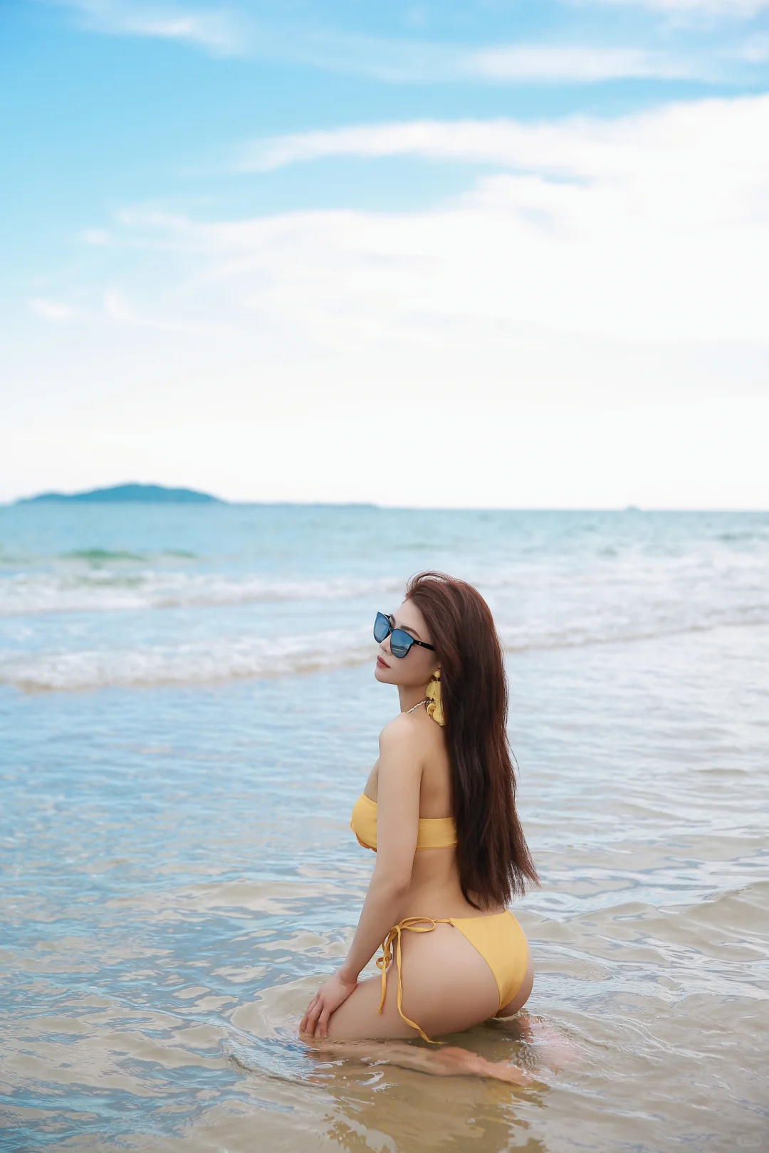 赴一场海边比基尼的浪漫出逃😛