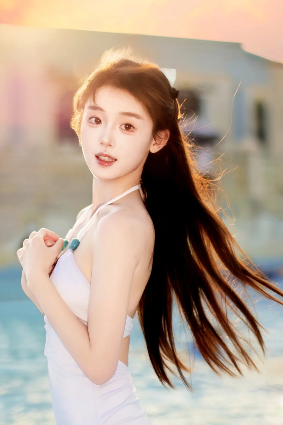 泳池边的甜妹暴击🍬