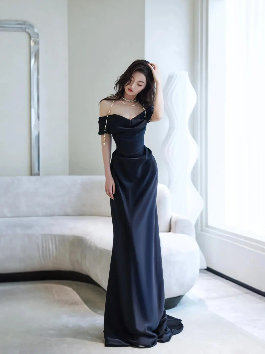满满高级感🖤女明星都在穿的礼服来啦