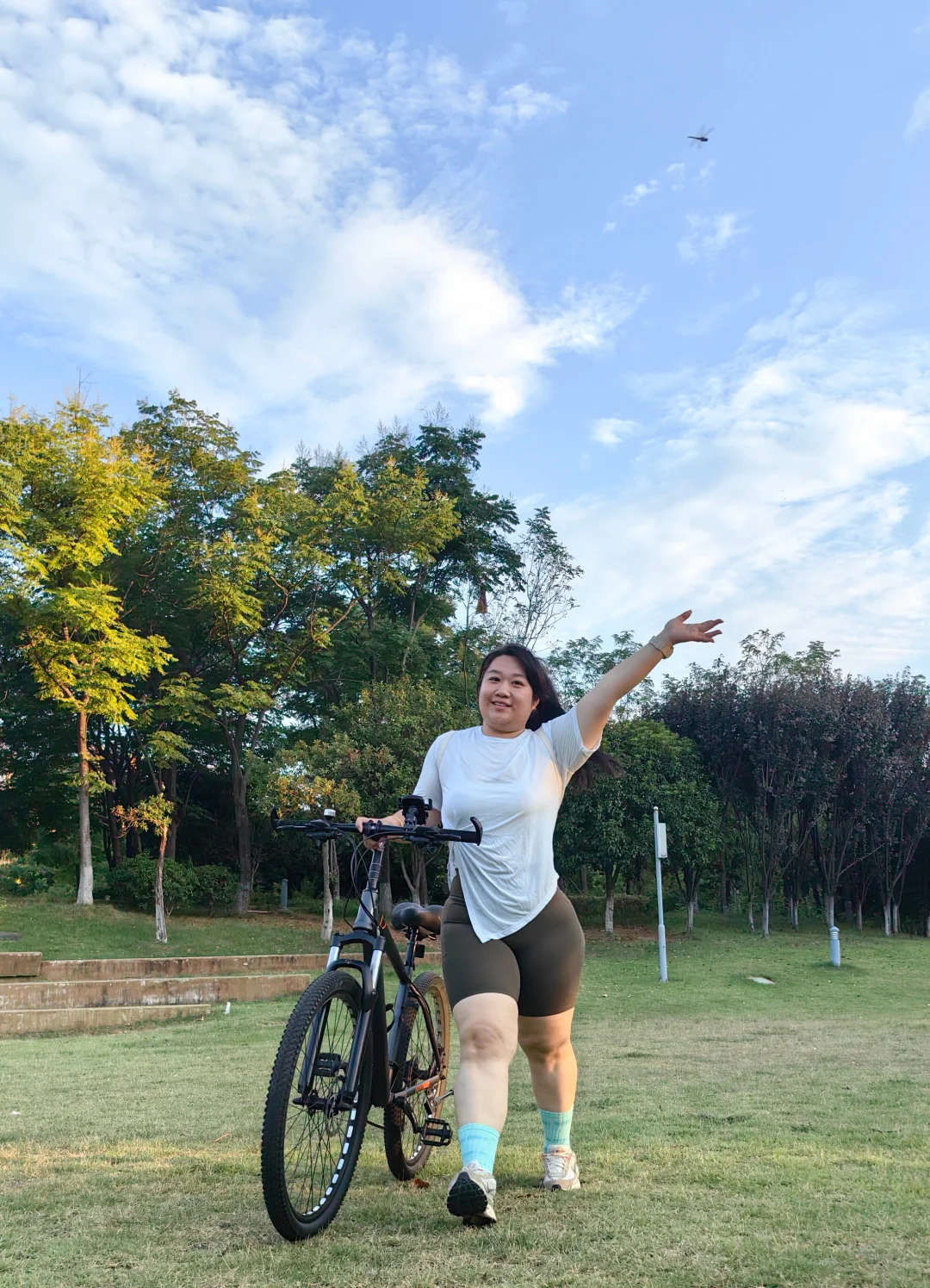 比起故作美丽 活得自在更胜一筹