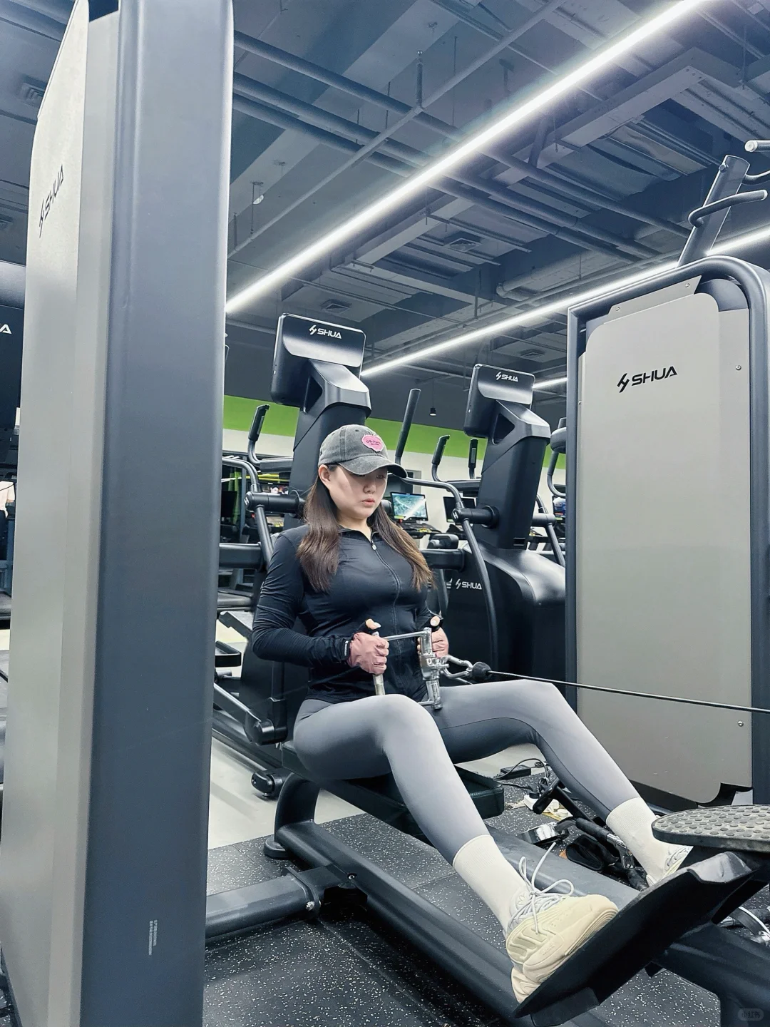 💪健身日常：主打一个“痛苦并快乐着”