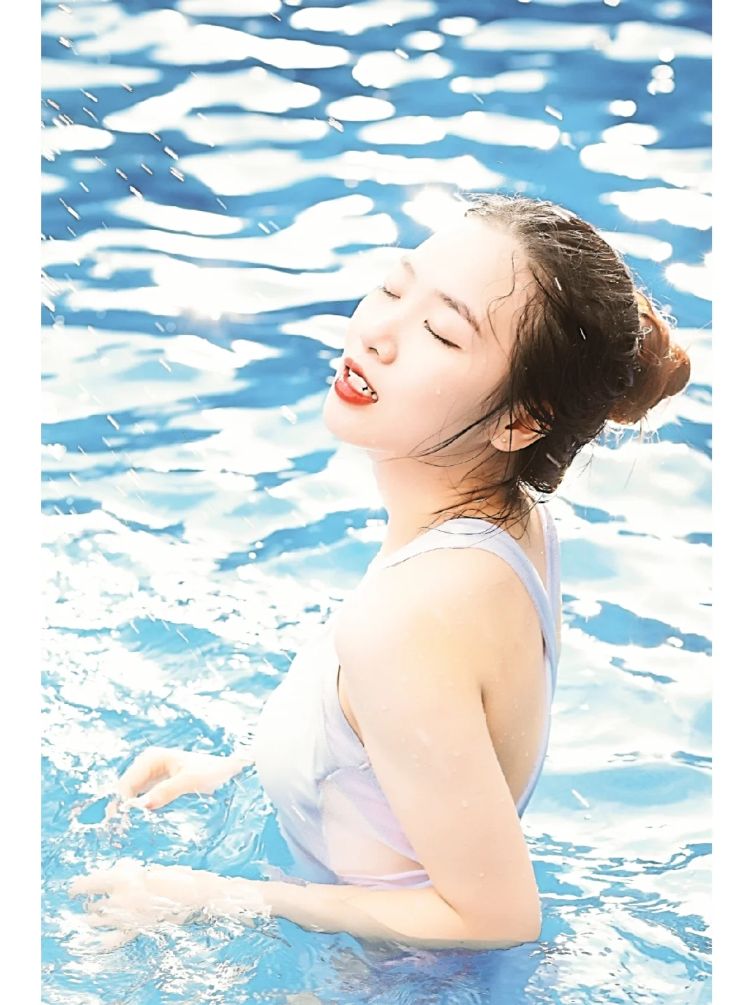 差点让我命丧黄泉的夏日泳池写真