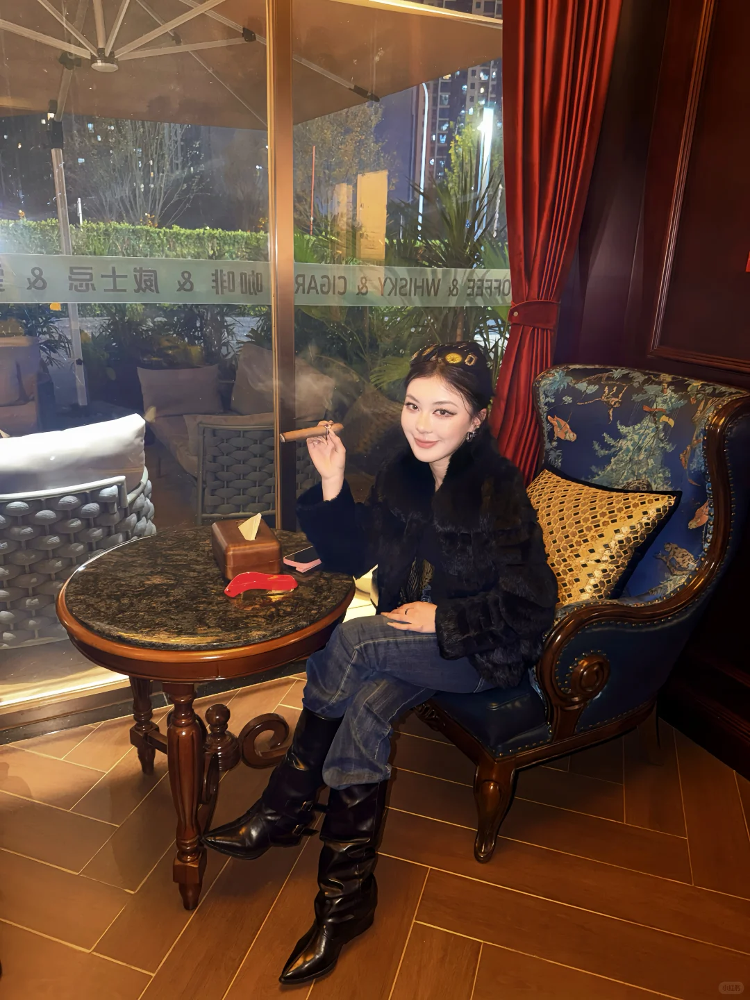 一定要做大哥的女人吗😄