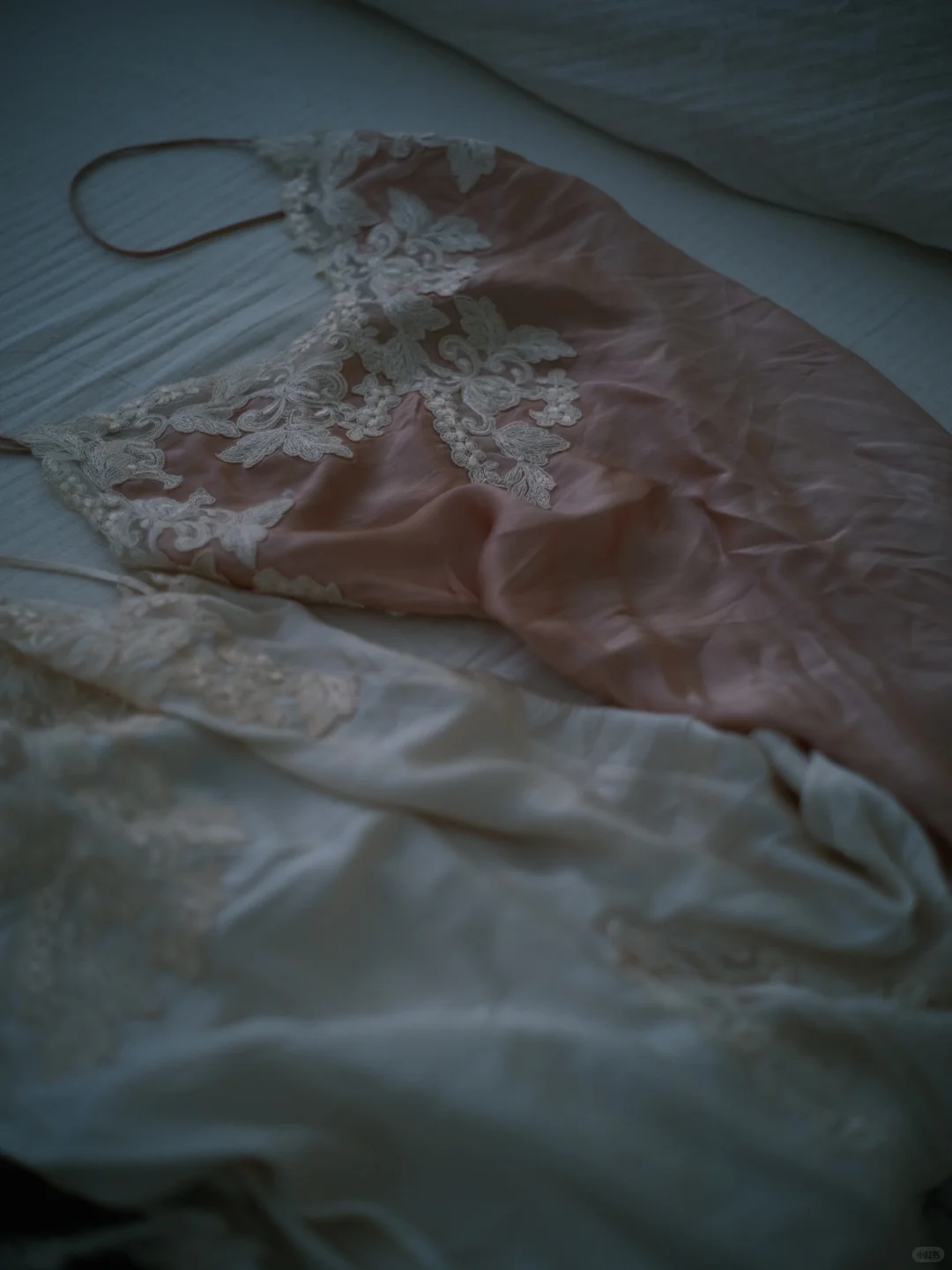 睡美人—真丝蕾丝睡裙分享