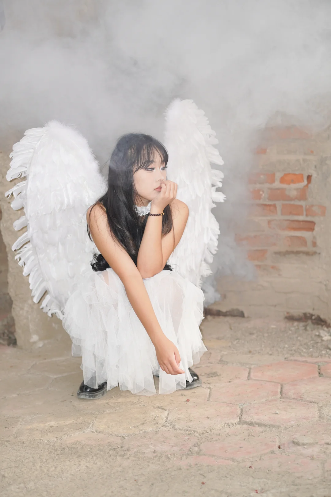 光与影的天使，废弃的废墟～