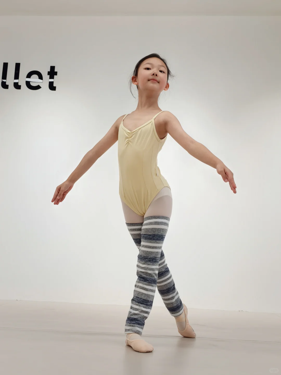 🩰天冷了跳舞记得穿护腿～