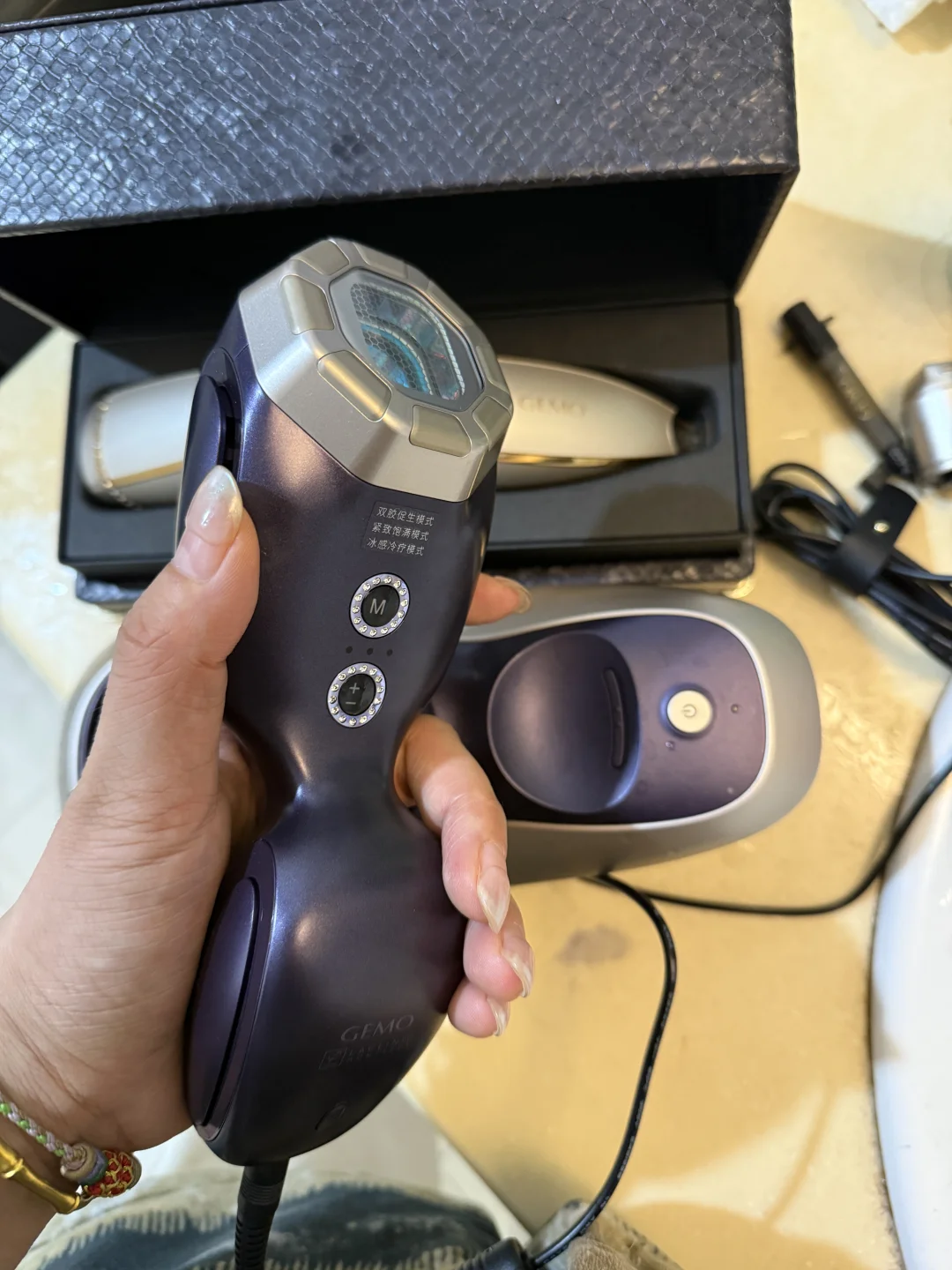 K老明星美容仪金茉胶原机