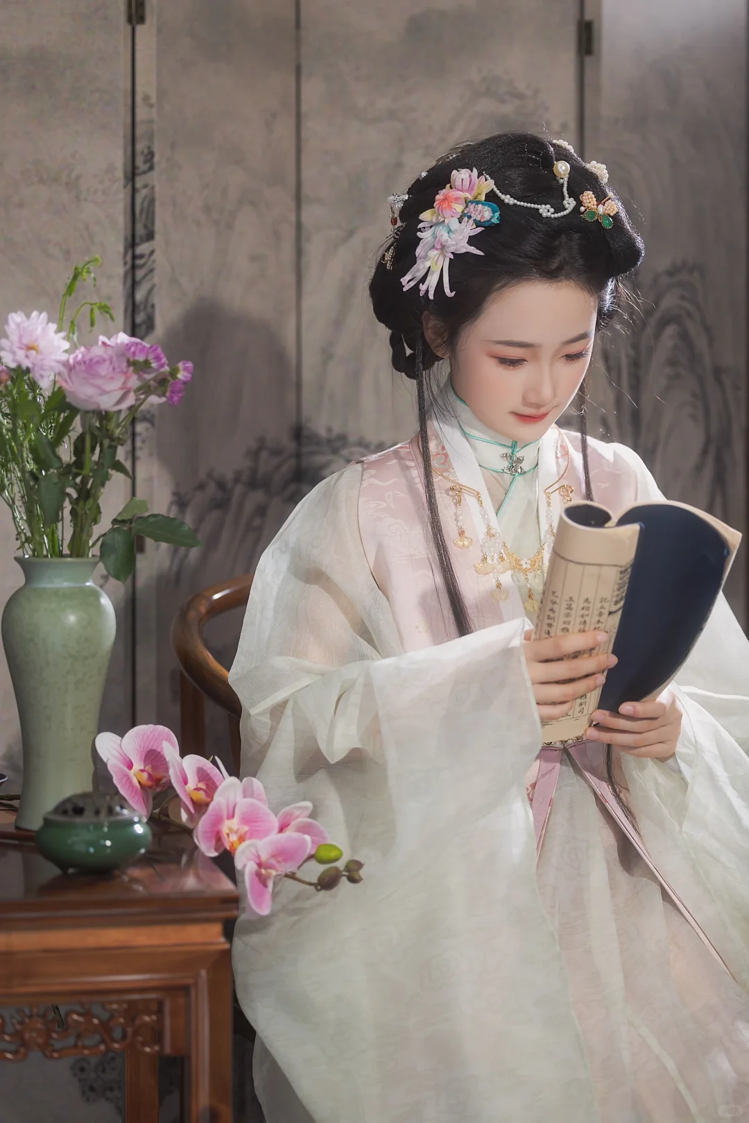 小说里的娇俏大小姐就长这样吧