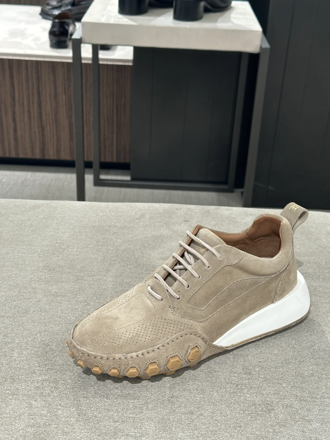 女款豆豆底休闲鞋 折扣2k+ LOTTUSSE|乐途仕