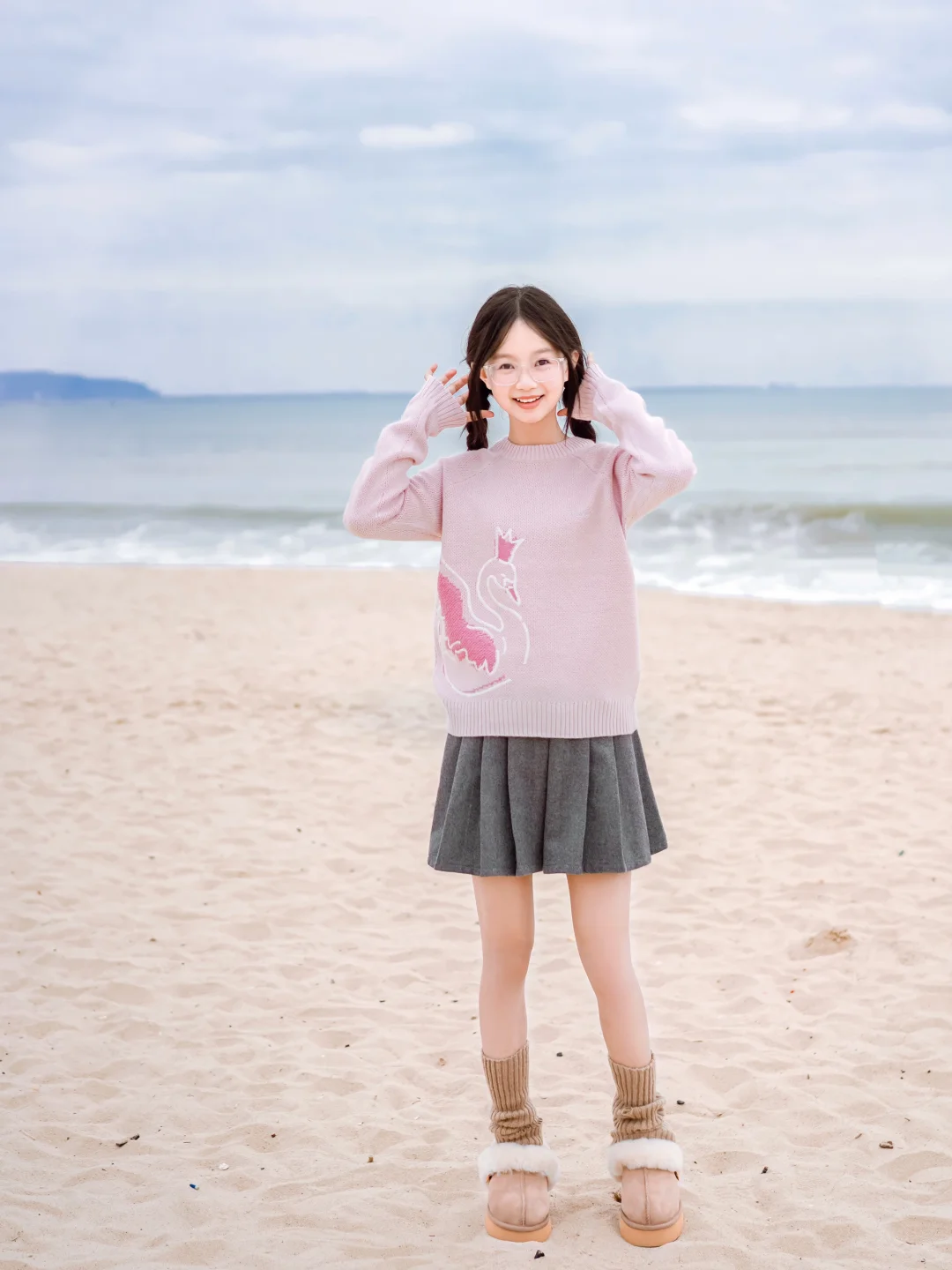 戴眼镜也很可爱的姐姐～