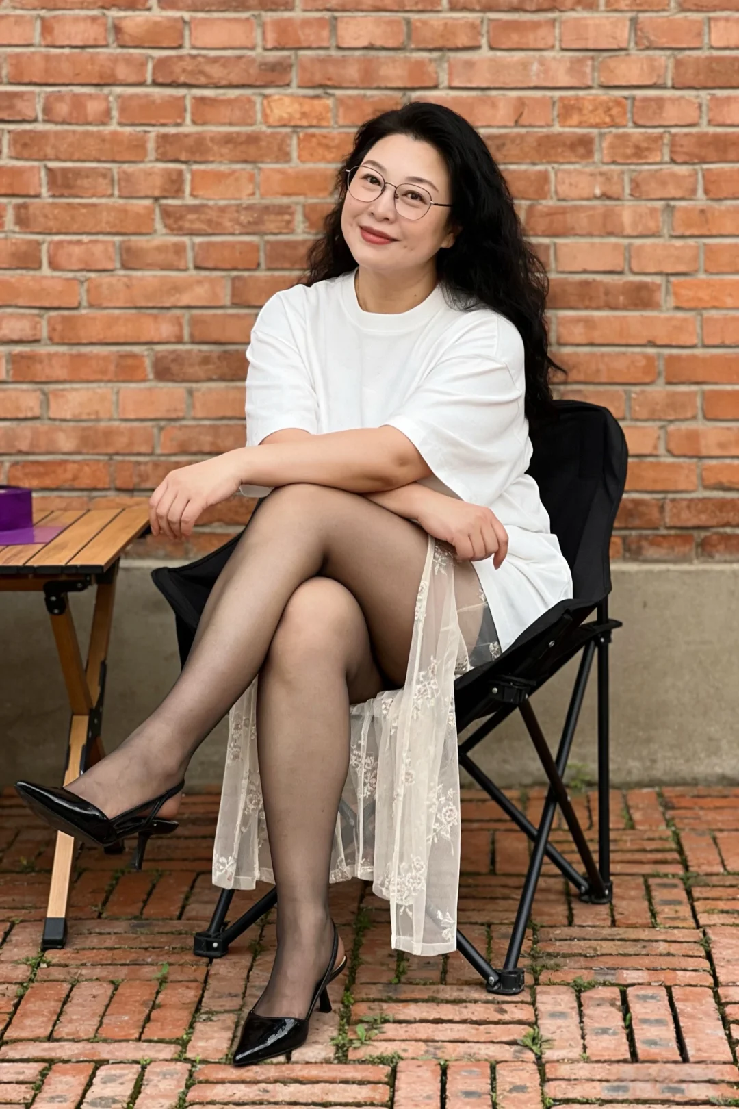 温柔是底色，清醒是内核