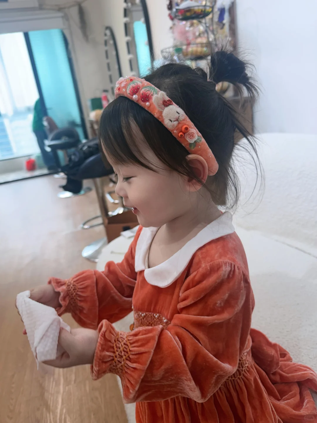 女鹅ootd 小女孩穿上桔裙子有多漂亮✨