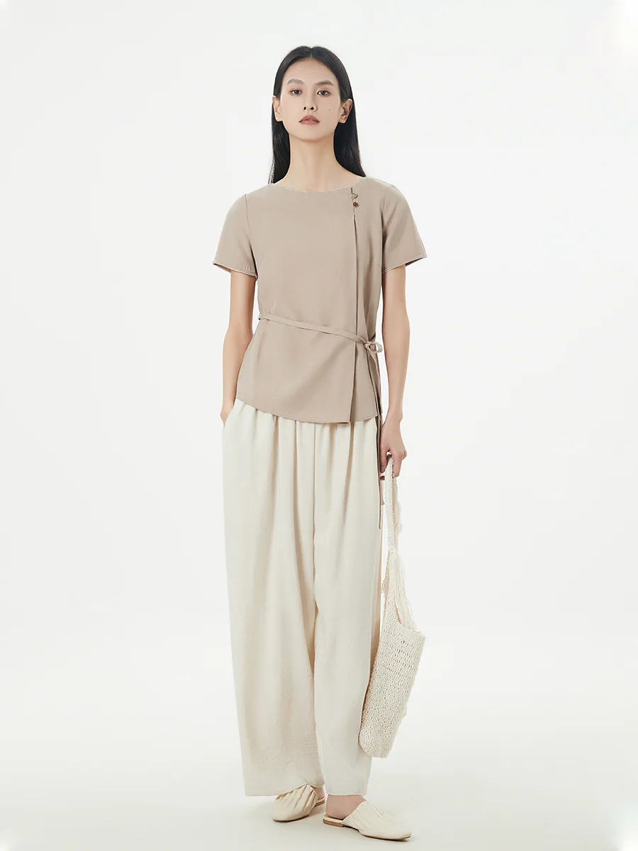 在风中写一首流动的诗