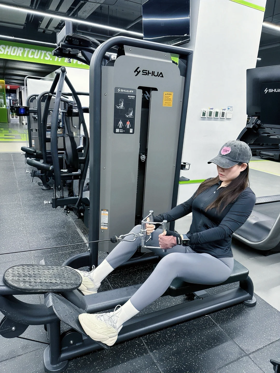 💪健身日常：主打一个“痛苦并快乐着”