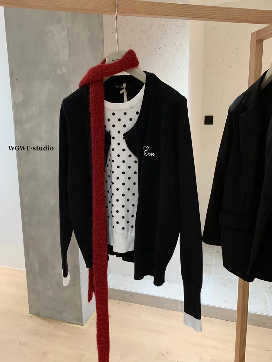 是我喜欢的简约休闲穿搭🖤