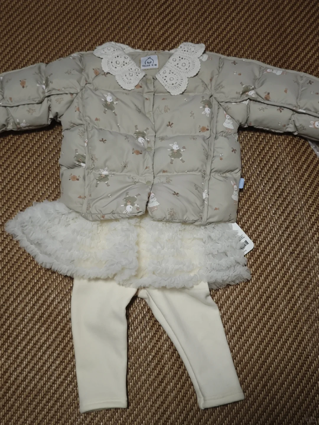 哪套周岁宴衣服好看