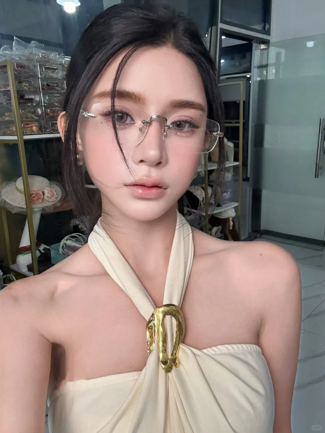 Gaga周六紫色御姐风