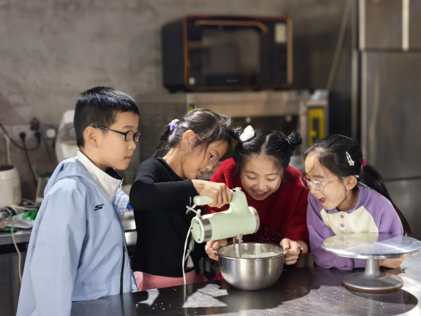 女孩的生日布置〡线条小狗