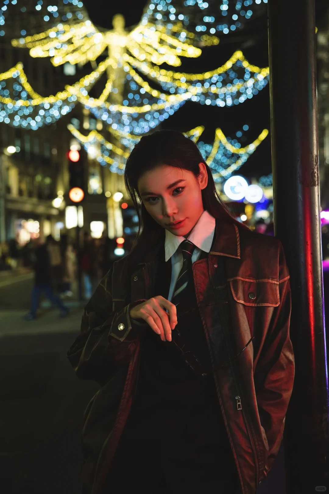 做同款张凌赫女人