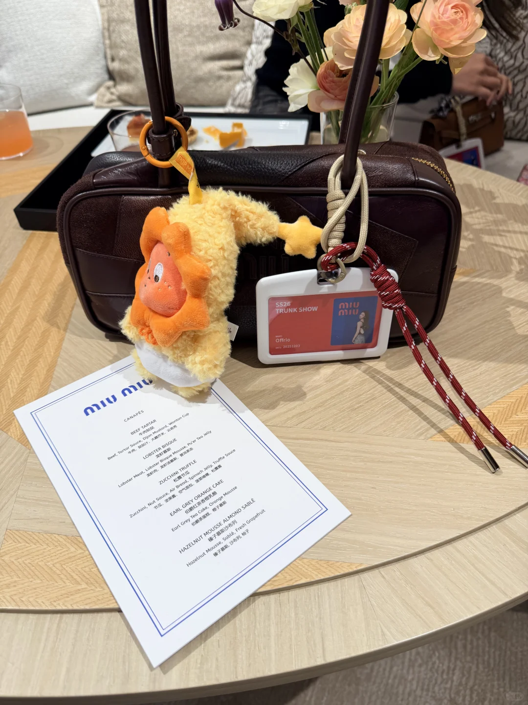 👯俺终究还是穿上了miumiu围裙！