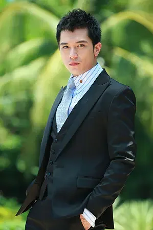 邱泽把许玮甯宠成小朋友，细节戳哭