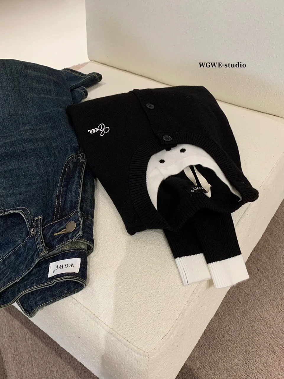 是我喜欢的简约休闲穿搭🖤