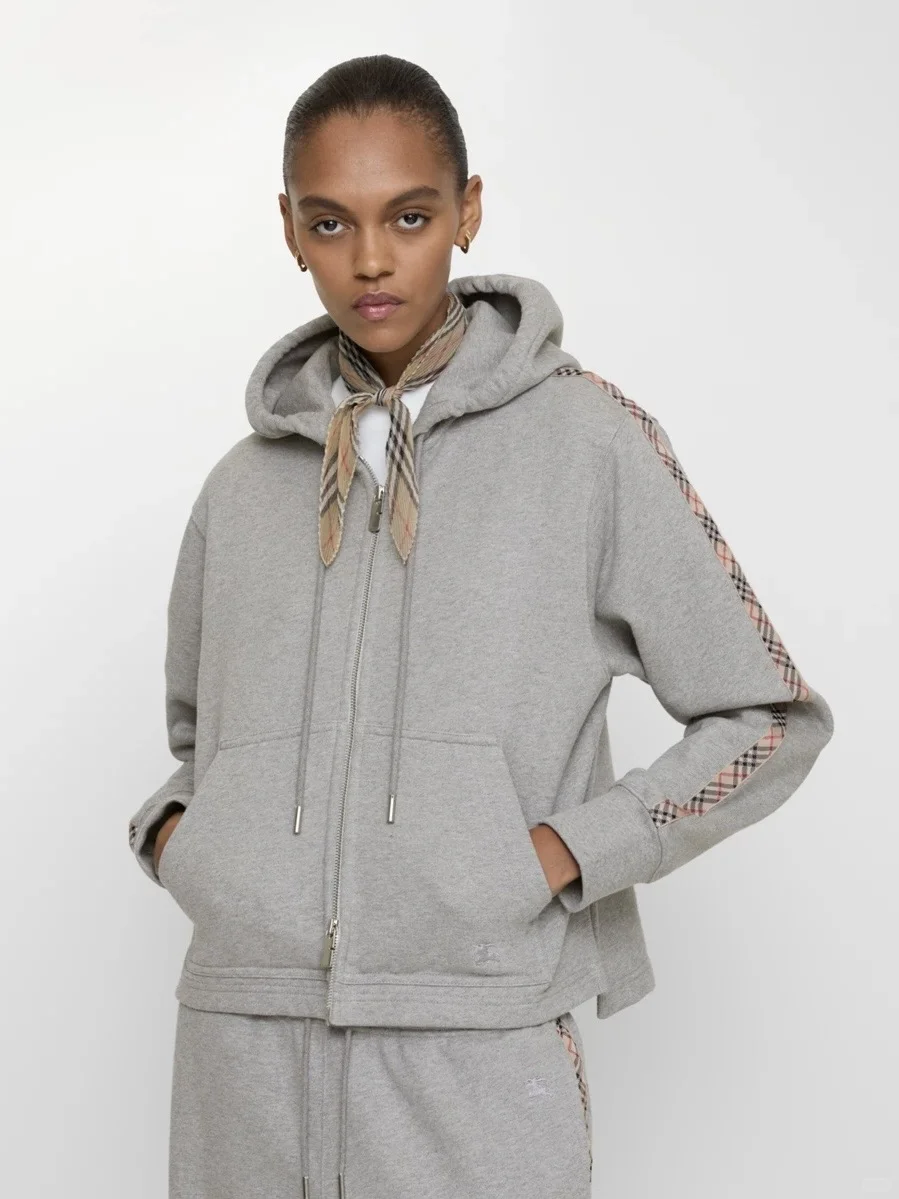 Burberry高级运动风｜经典格纹邂逅休闲舒适