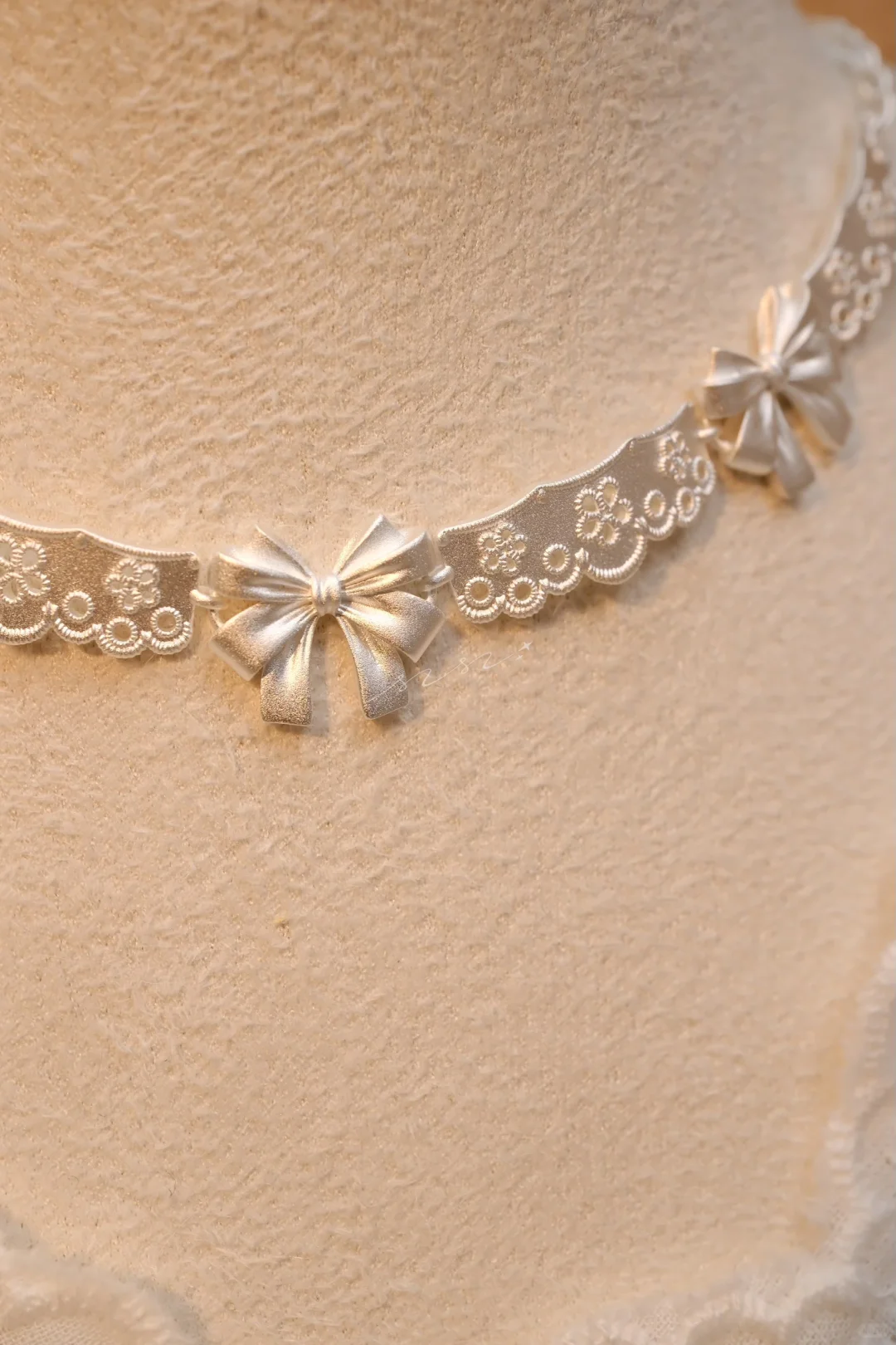 蕾丝蝴蝶结链镯明天新品上架啦